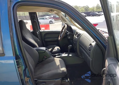 2003 Jeep Liberty Sport/Freedom from USA, damaged, VIN 1J4GK48K33W536068